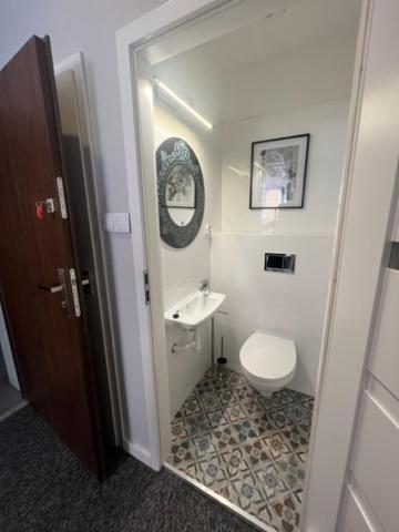 Hostel Plac Kolegiacki 포즈난 외부 사진
