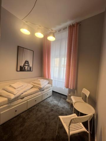 Hostel Plac Kolegiacki 포즈난 외부 사진